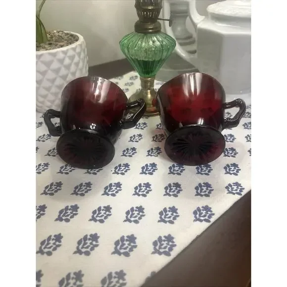Vintage Ruby Red Glass Cream and Sugar Set - Picture 4 of 5